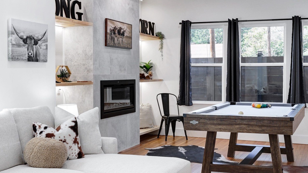 Photo of Livingroom in Highland Park
