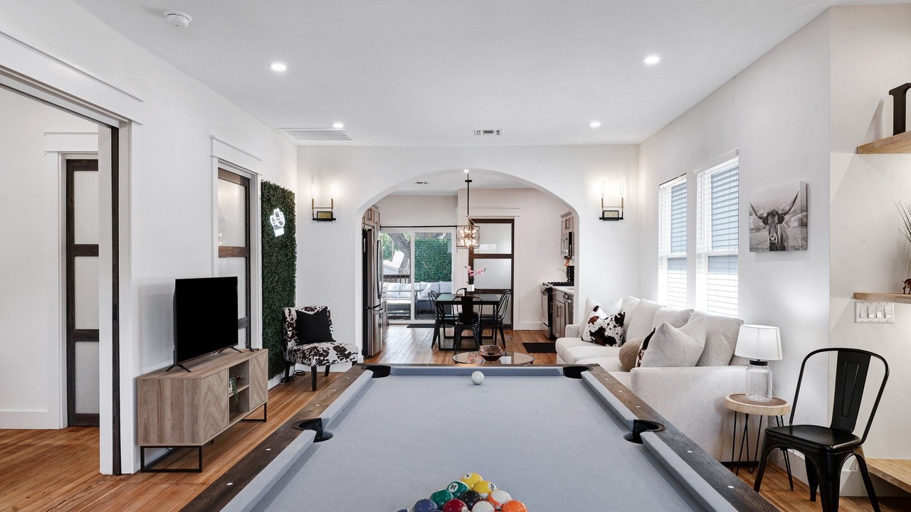 Photo of Bedroom in Highland Park