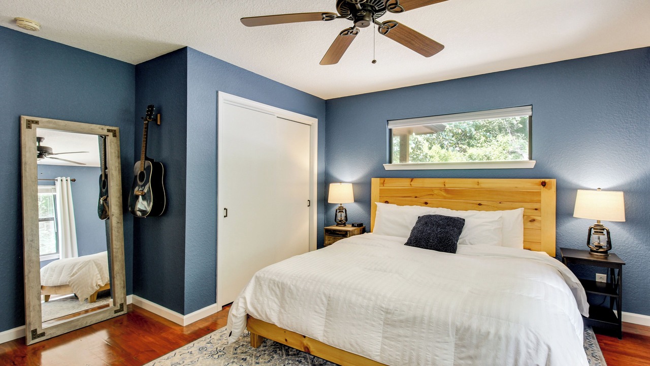 Photo of Bedroom in Whiteside