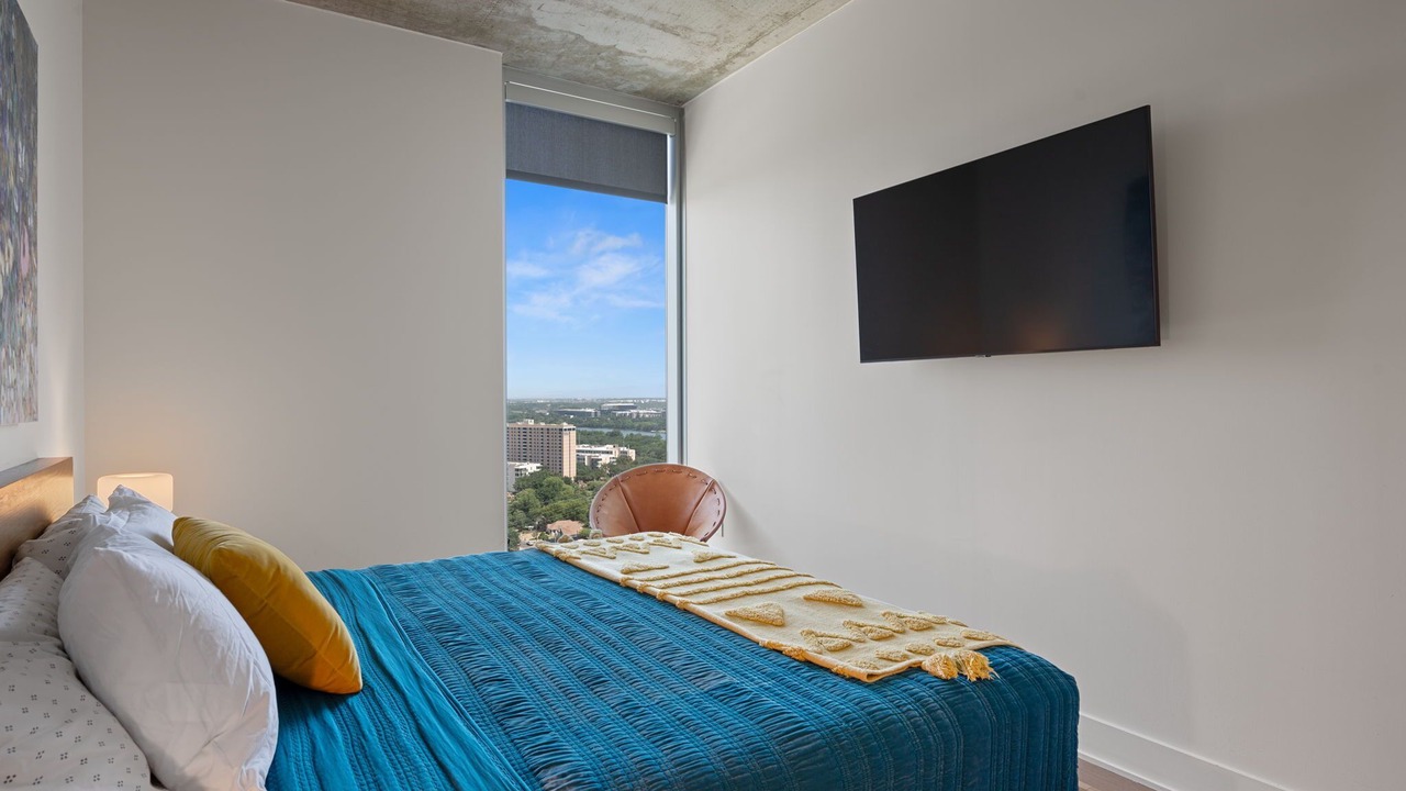 Photo of Bedroom in Rainey Street Historic District