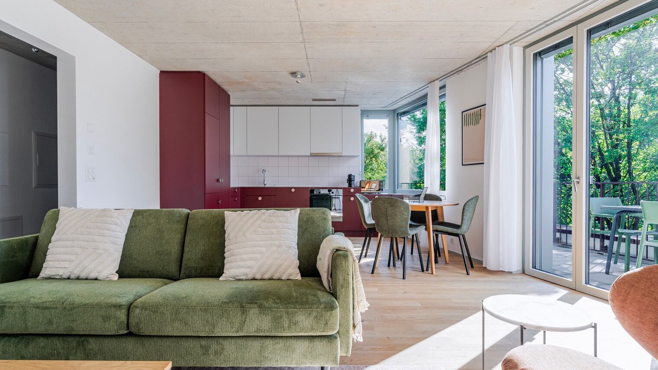 Photo of Livingroom in Center
