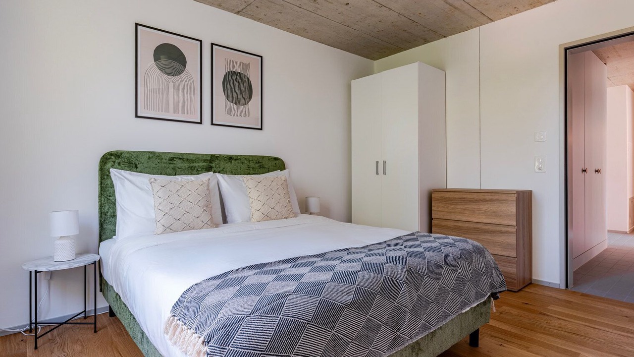 Photo of Bedroom in Center