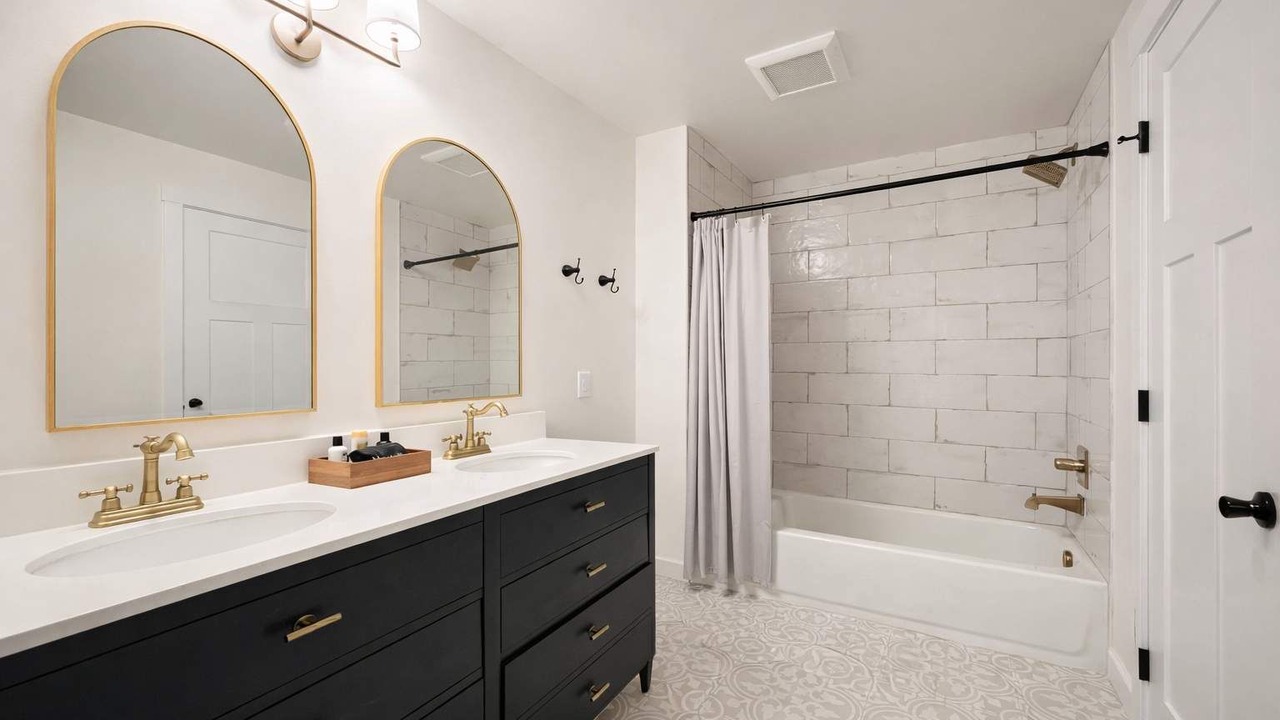 Photo of Bathroom in Southwest Raleigh