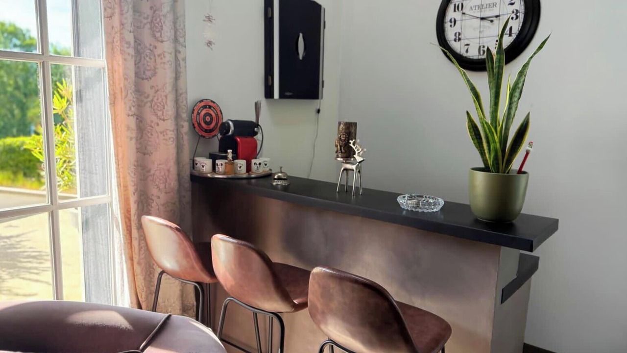 Photo of Others in Bilieu