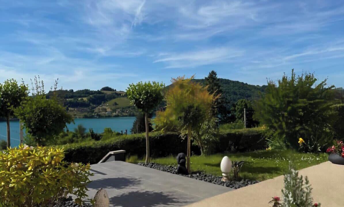 Photo of Outdoor in Bilieu