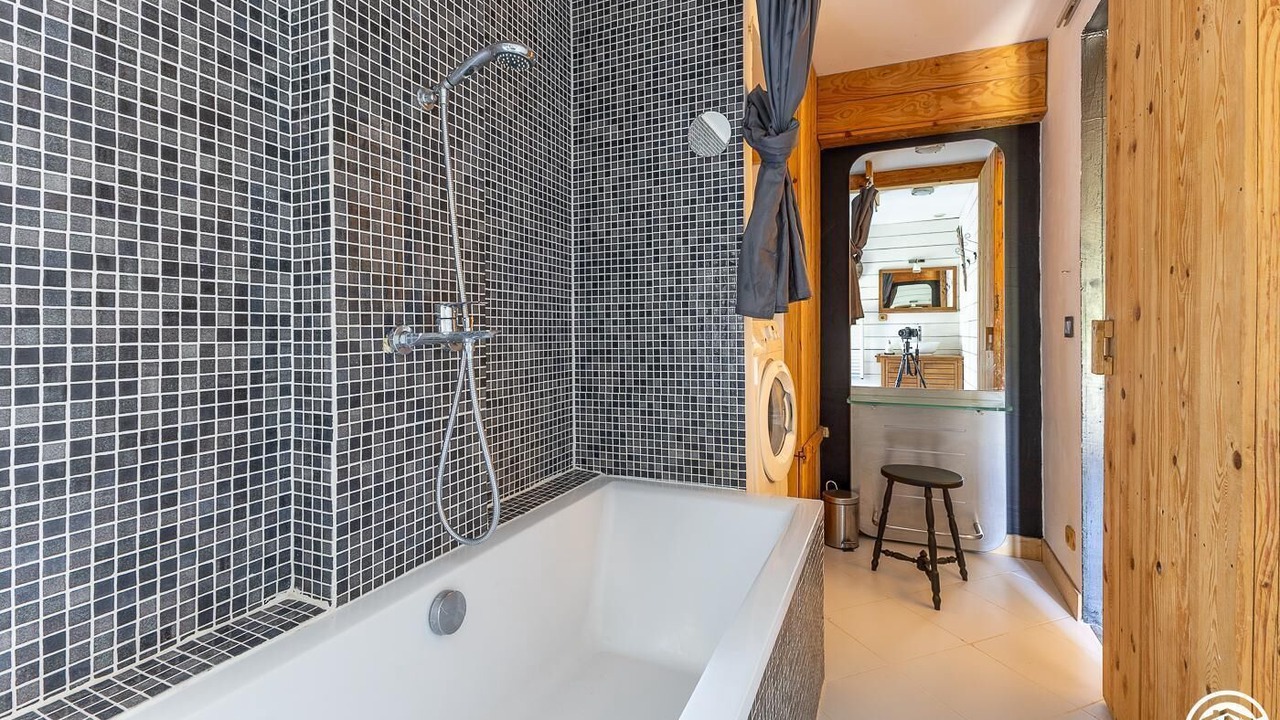 Photo of Bathroom in Thiers