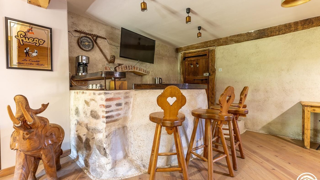 Photo of Others in Thiers