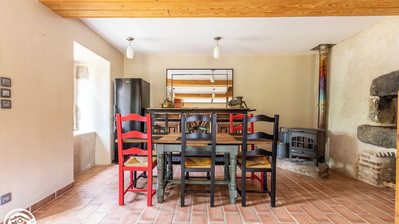 Photo of Others in Thiers