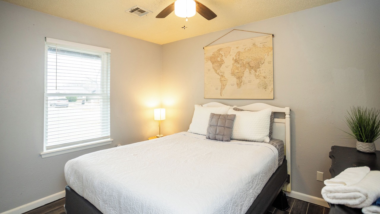 Photo of Bedroom in Moore