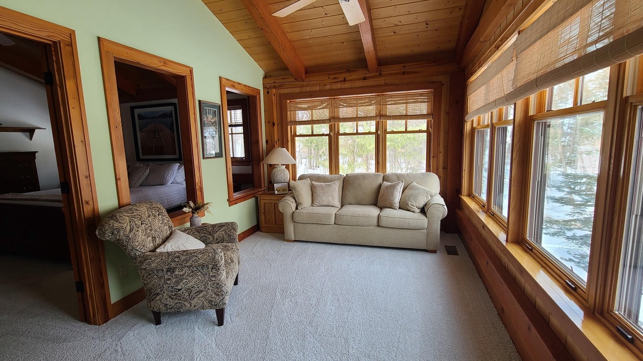 Photo of Livingroom in LaPorte