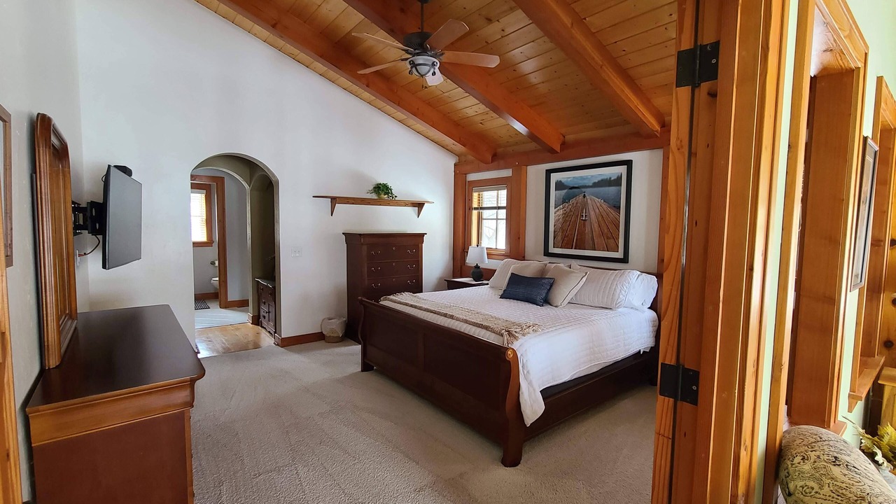Photo of Bedroom in LaPorte