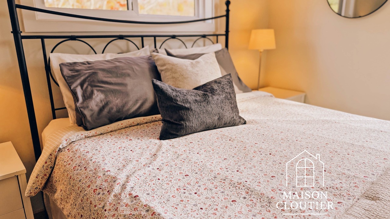 Photo of Bedroom in St-Adolphe-d'Howard