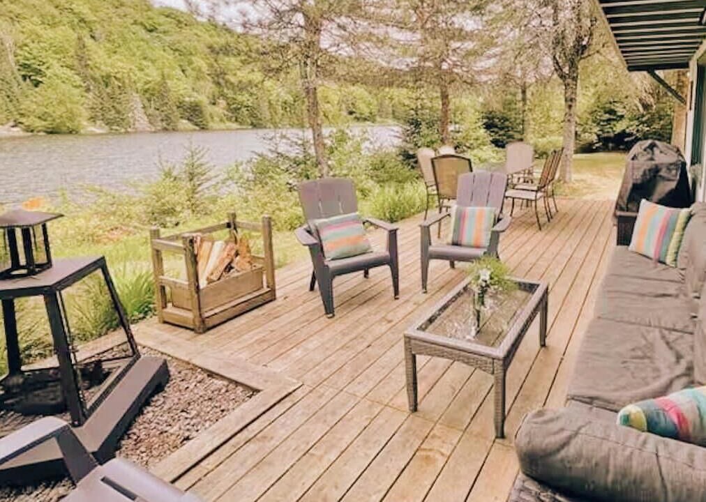 Photo of Patio Balcony in St-Adolphe-d'Howard