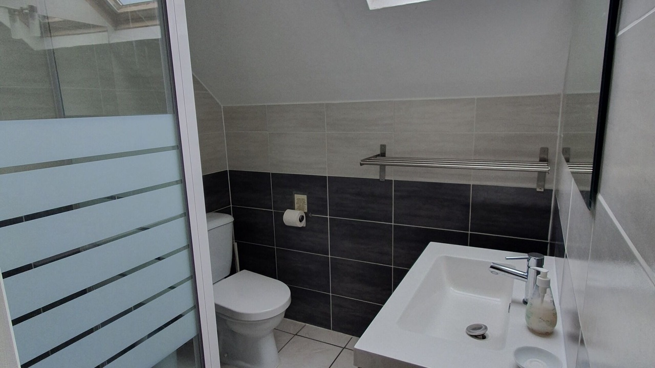 Photo of Bathroom in Les Champs-Geraux