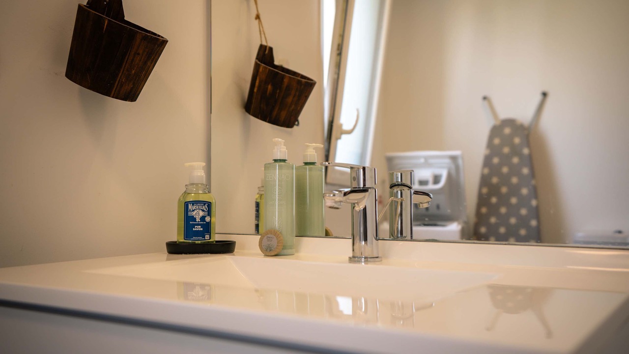 Photo of Bathroom in Zone d'amenagement concerte des Docks