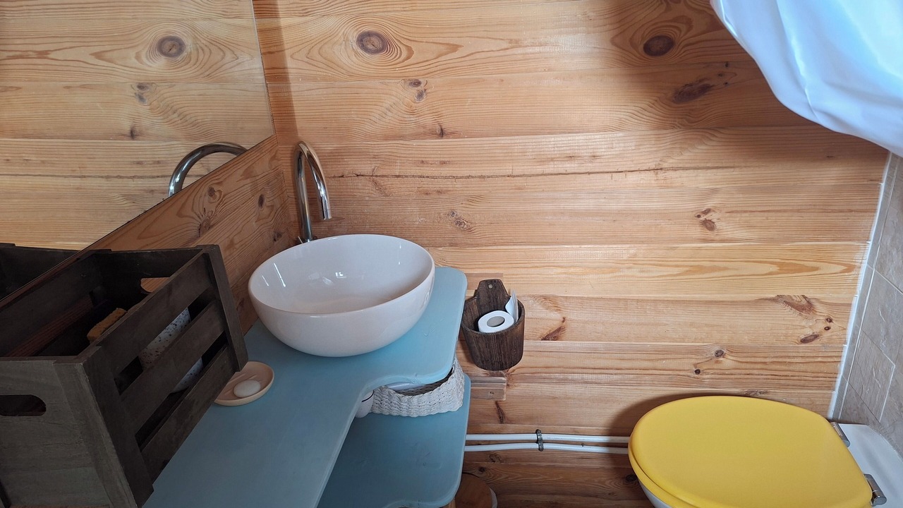 Photo of Bathroom in Saint-Valery-sur-Somme