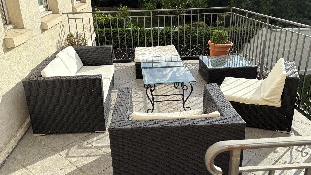 Photo of Outdoor in Clamart