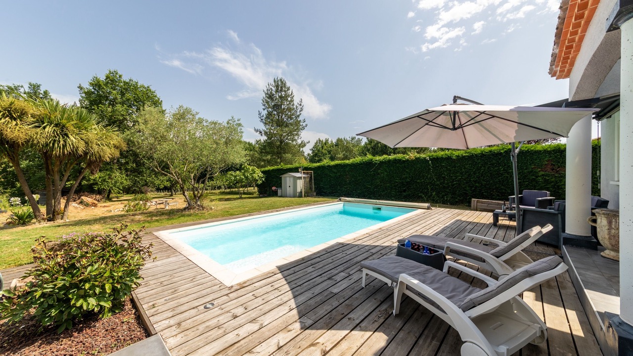 Photo of Outdoor in Fals