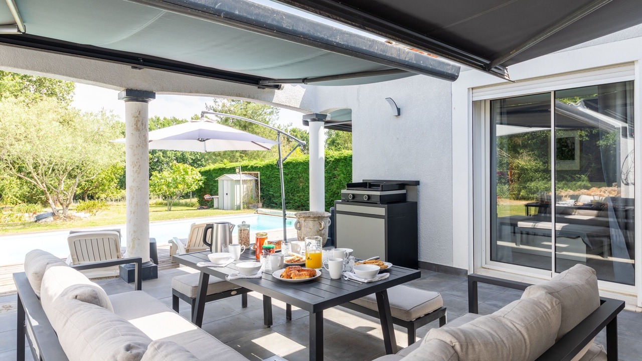 Photo of Outdoor in Fals