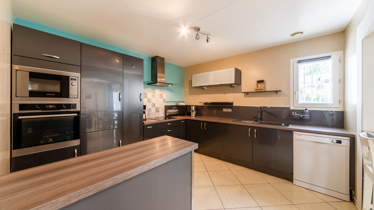 Photo of Kitchen in Fals