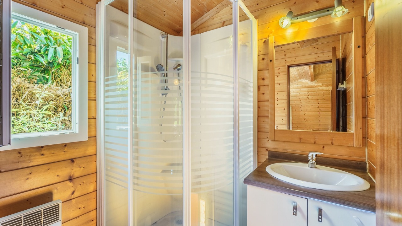 Photo of Bathroom in Saint-Prix