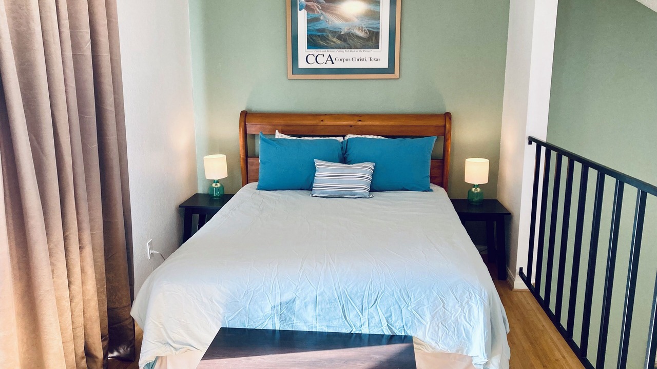Photo of Bedroom in Corpus Christi