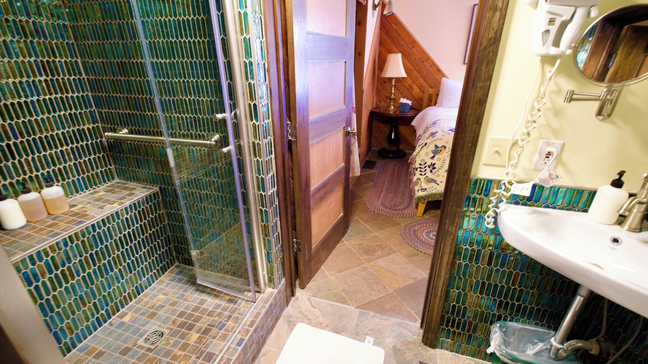 Photo of Bathroom in Midpines