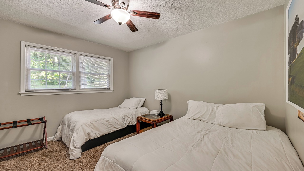 Photo of Others in Vine Grove