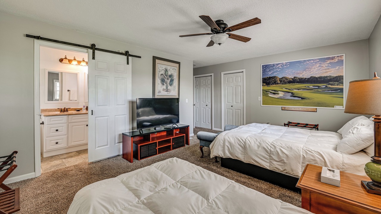 Photo of Bedroom in Vine Grove