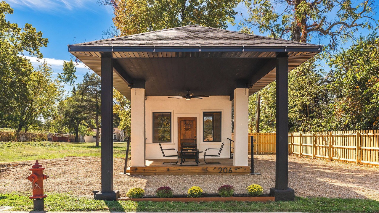Photo of Outdoor in Walnut Grove