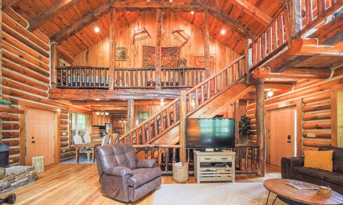 Photo of Bedroom in Mars Hill