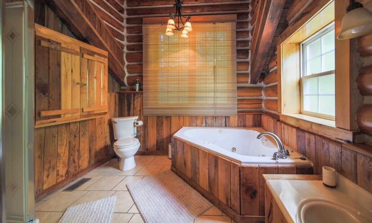 Photo of Bathroom in Mars Hill