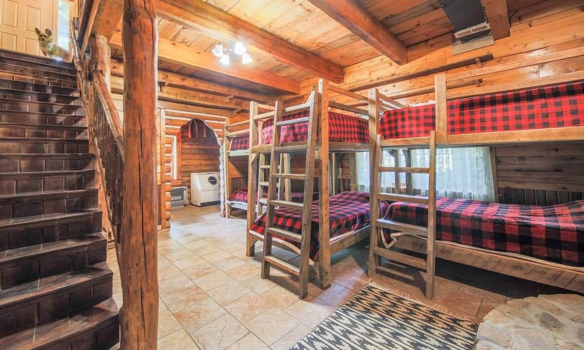 Photo of Bedroom in Mars Hill