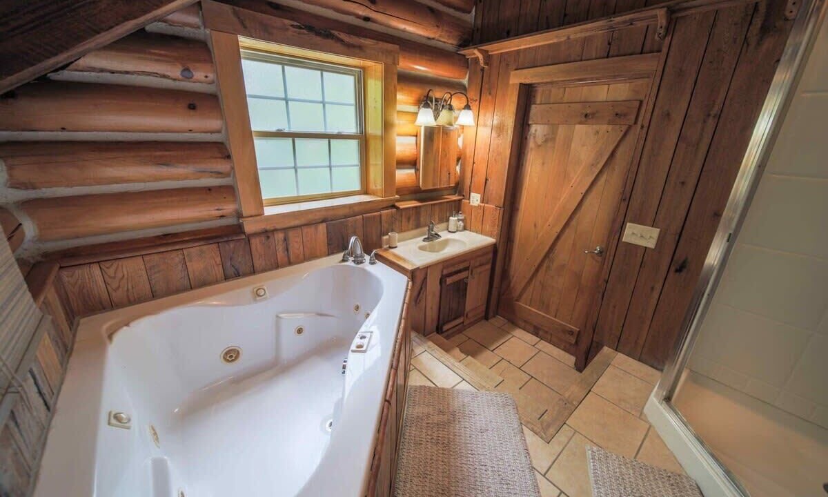 Photo of Bathroom in Mars Hill