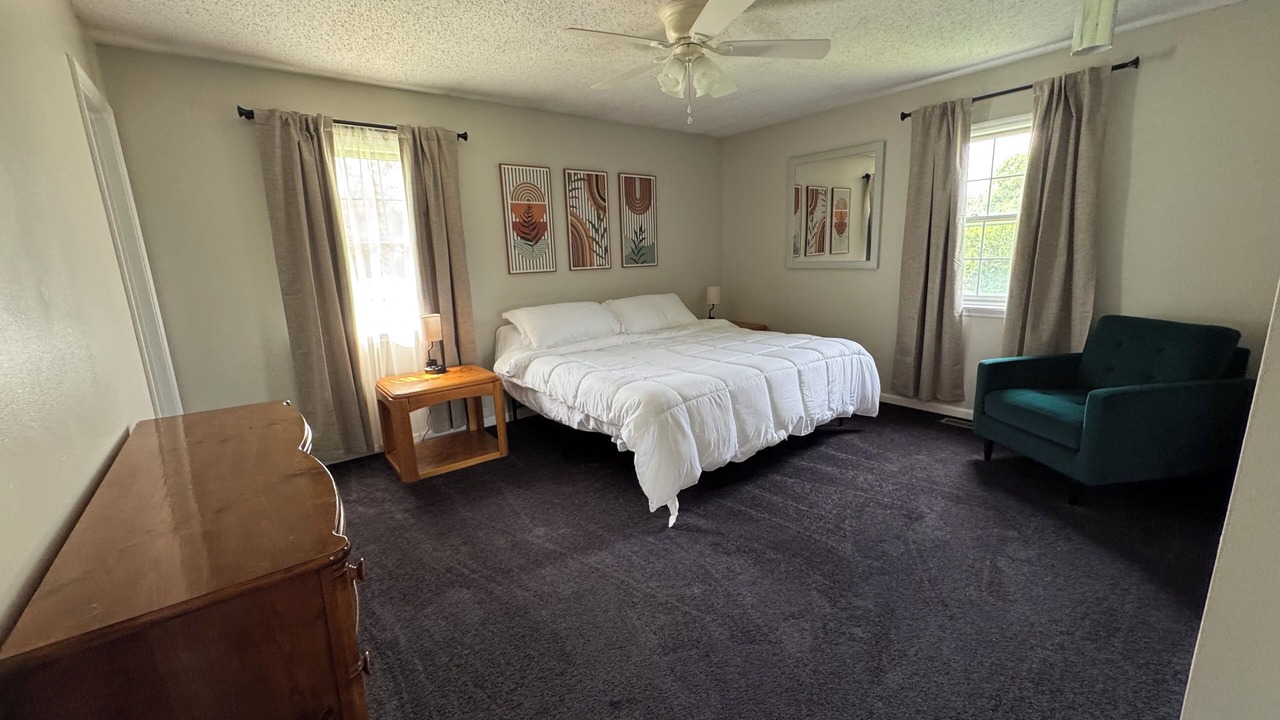 Photo of Bedroom in St. Clair