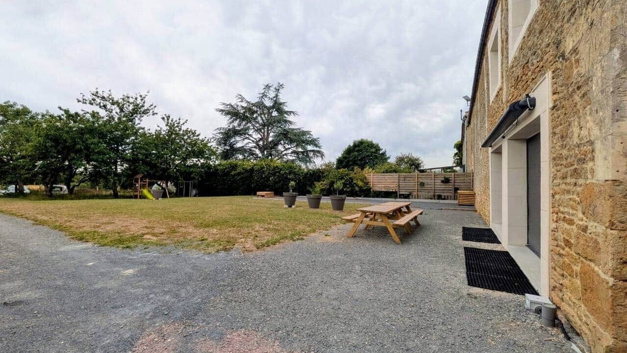 Photo of Outdoor in Donnay
