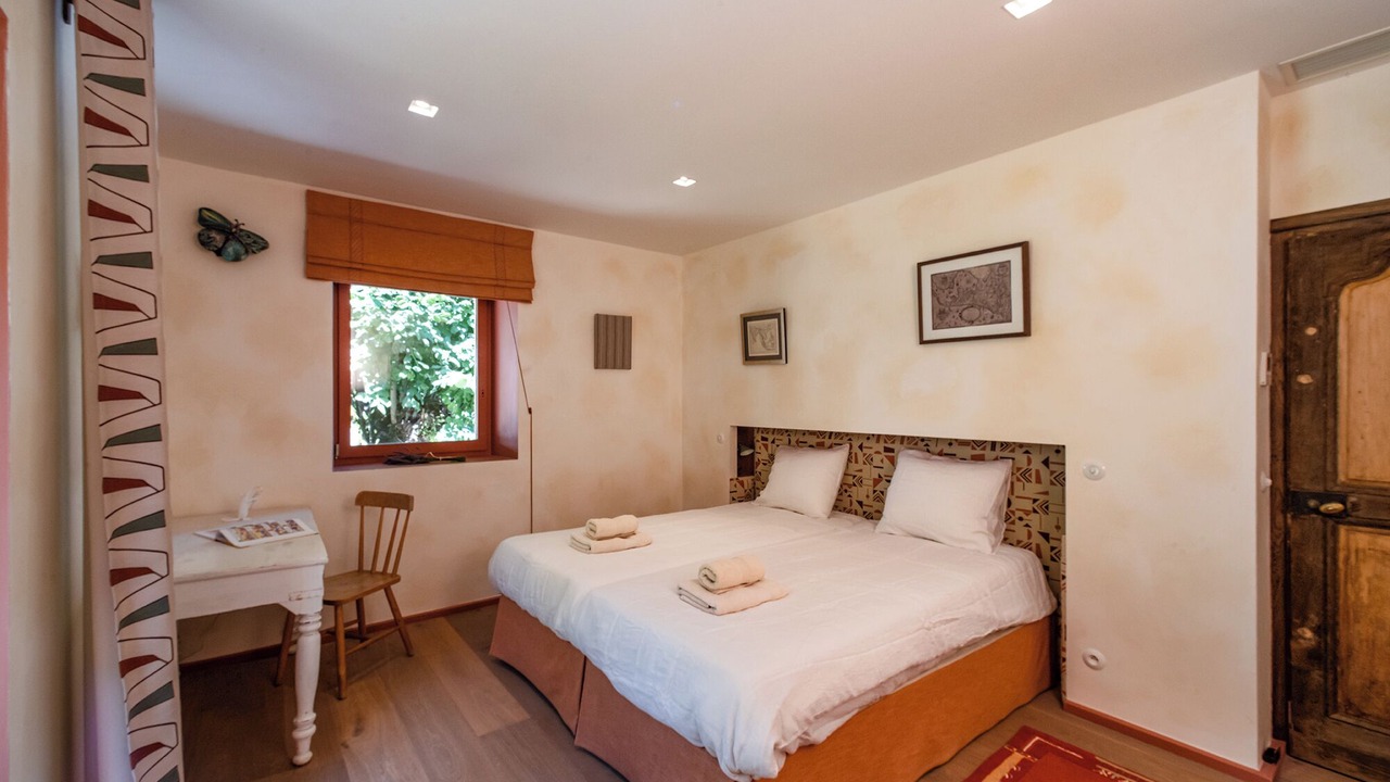 Photo of Bedroom in Saint-Germain-de-Belves