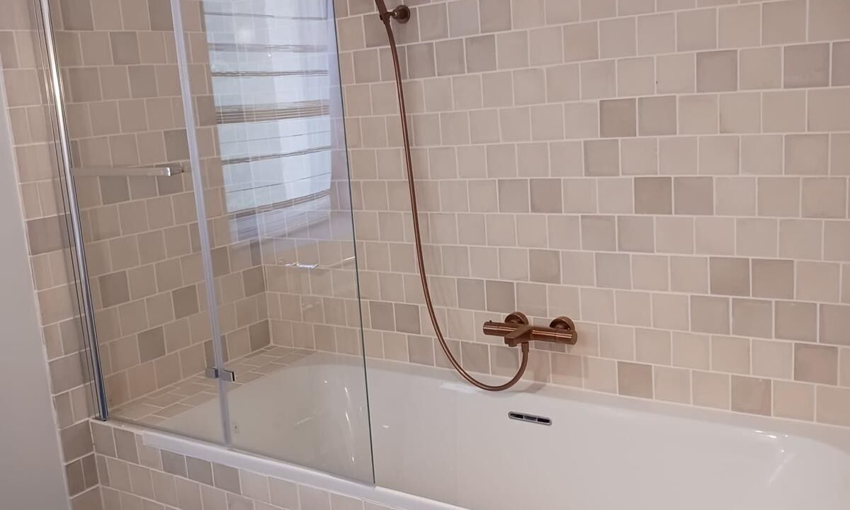 Photo of Bathroom in Saint-Germain-de-Belves