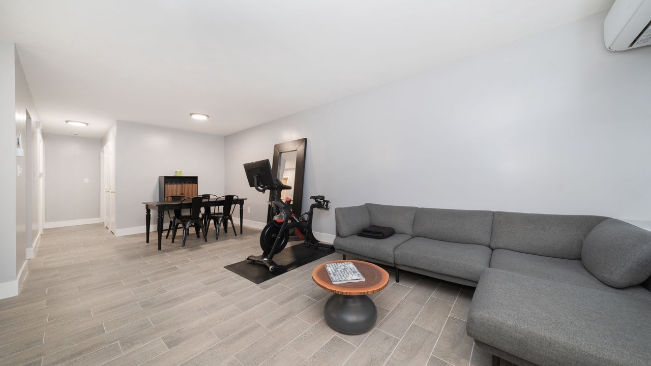 Photo of Livingroom in Ocean Hill
