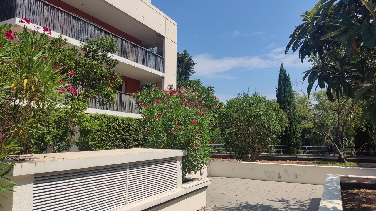 Photo of Patio Balcony in Malbosc