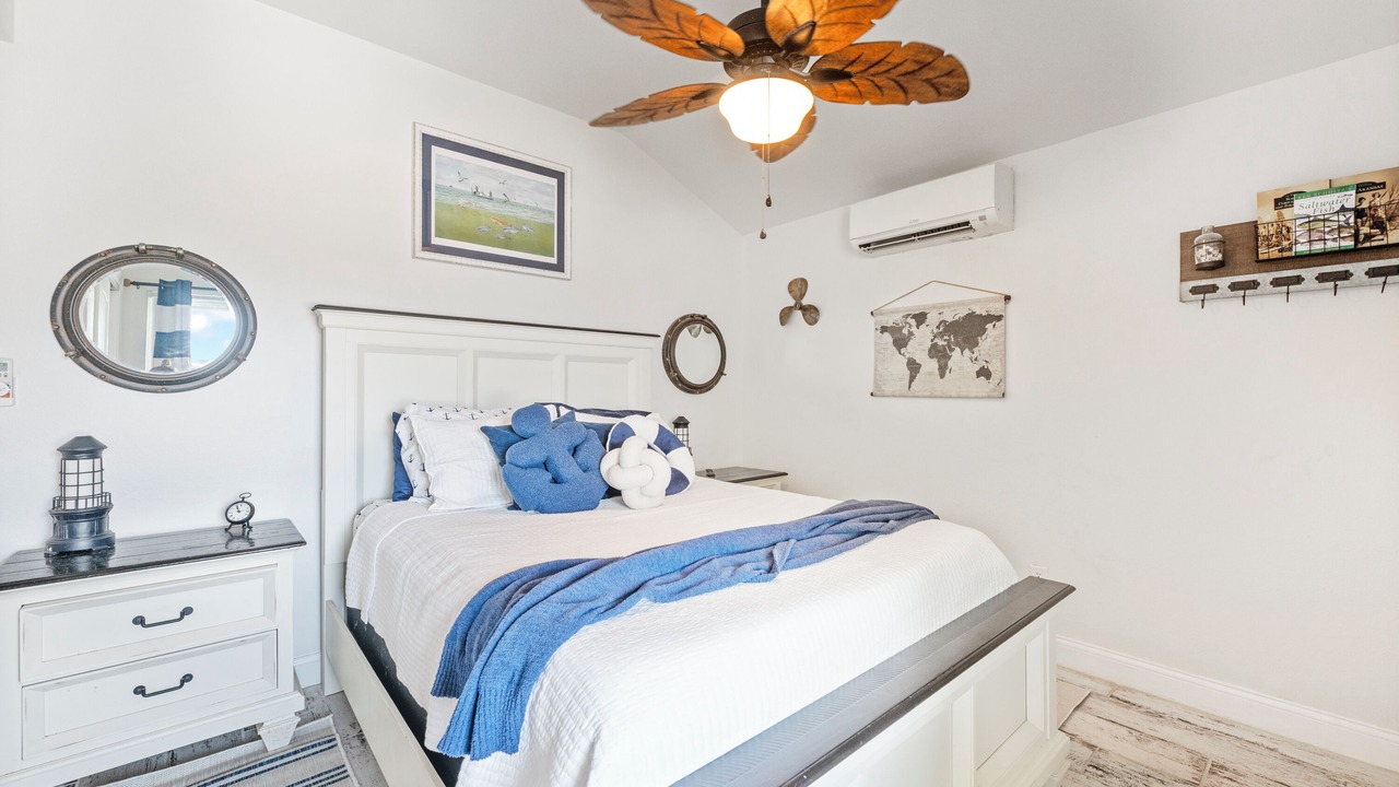 Photo of Bedroom in Port Aransas