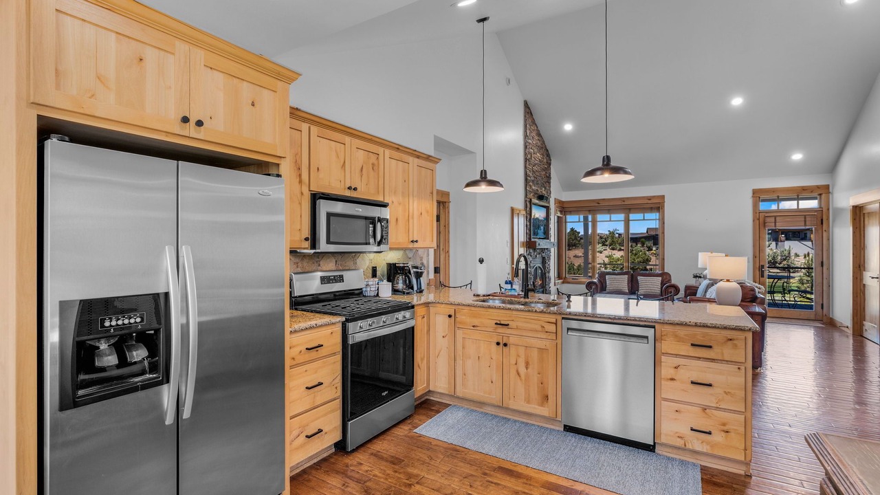 Photo of Kitchen in Powell Butte