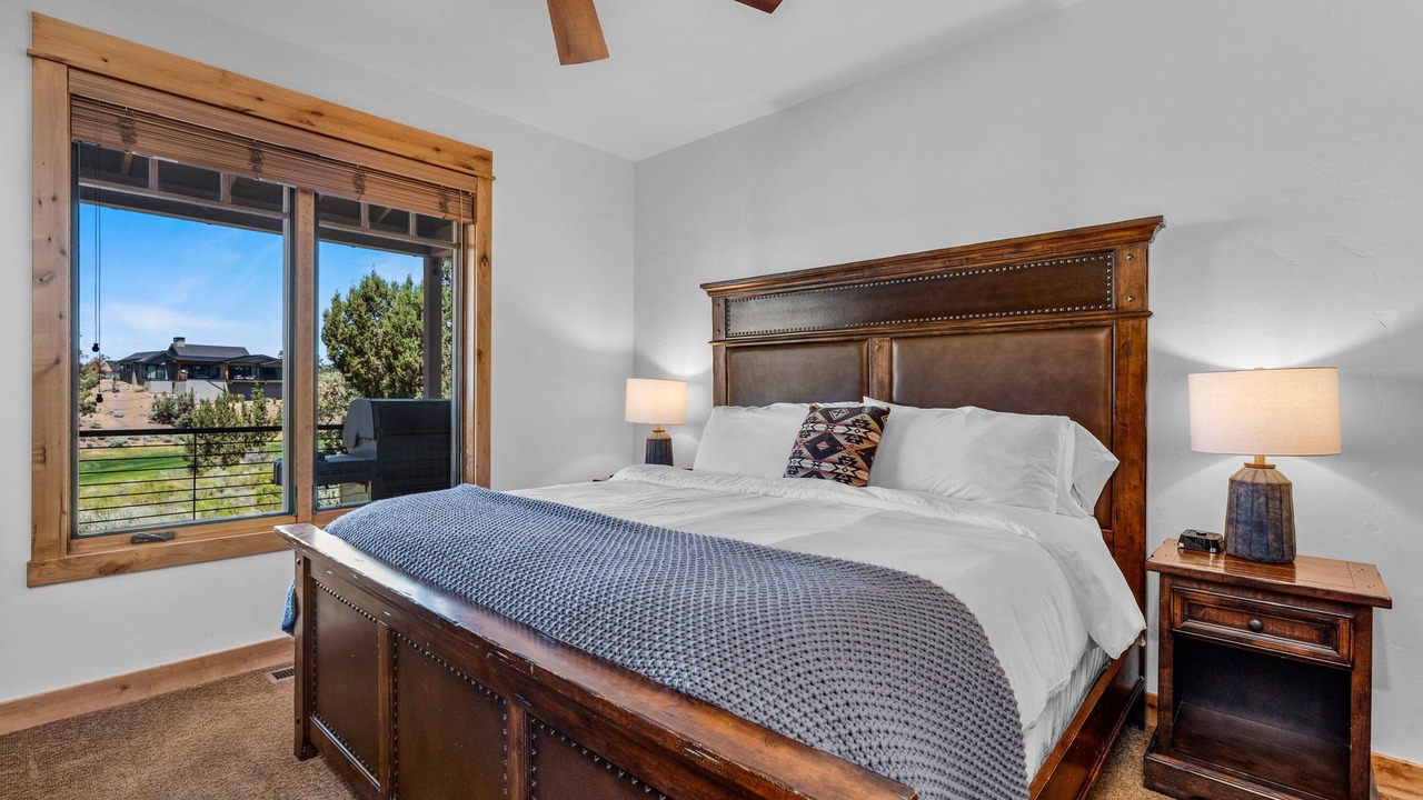 Photo of Bedroom in Powell Butte