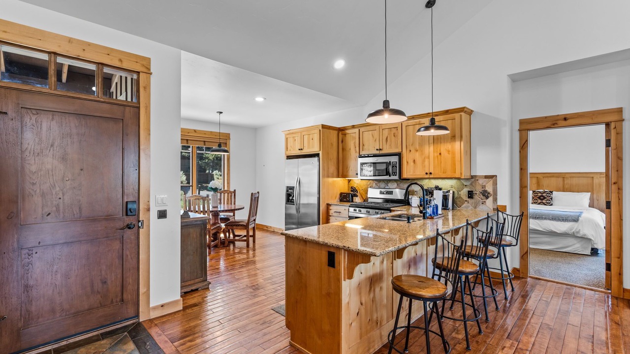 Photo of Kitchen in Powell Butte