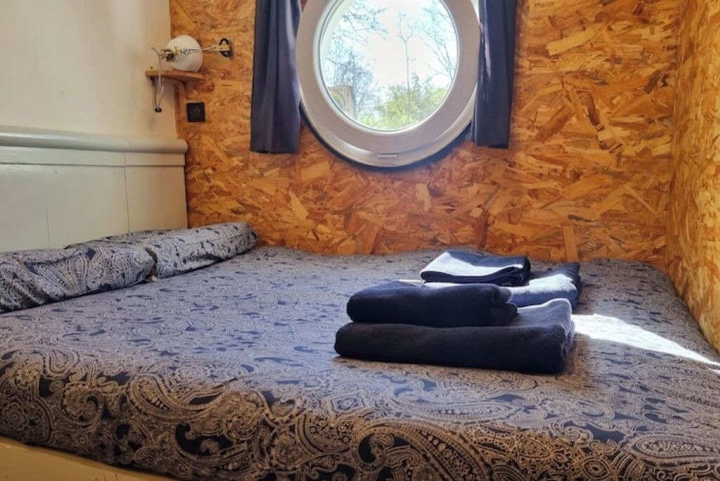 Photo of Bedroom in Cote Pavee