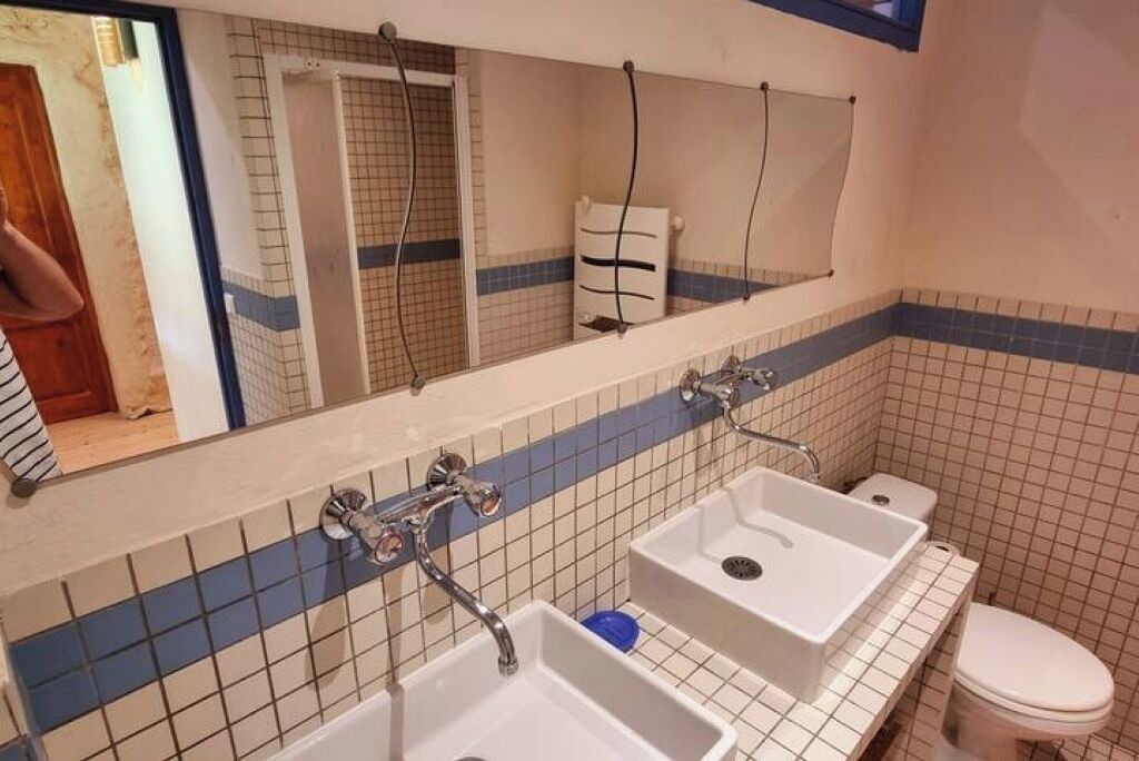 Photo of Bathroom in Salles-sur-lʼHers