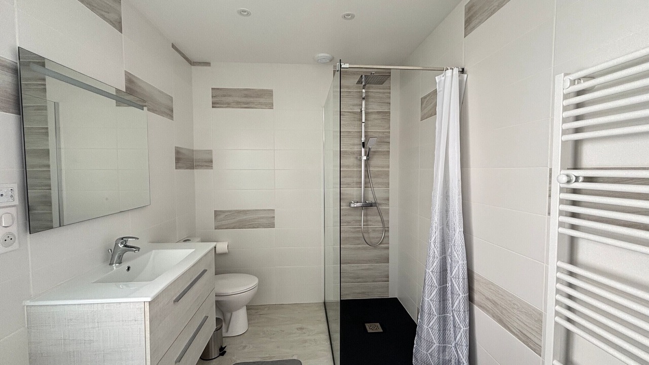 Photo of Bathroom in Olonne-sur-Mer