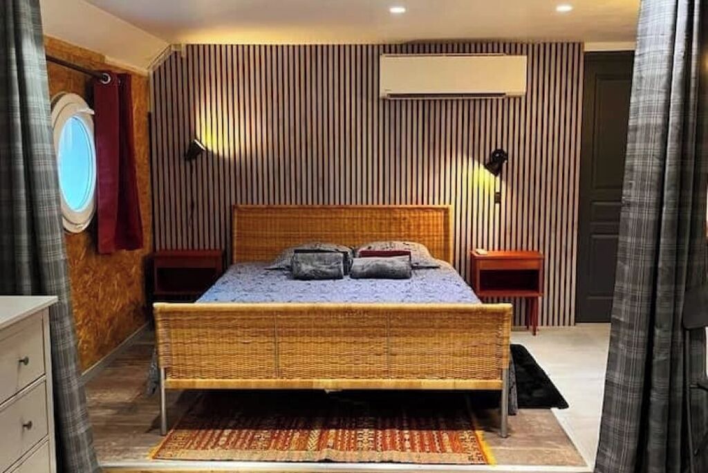 Photo of Bedroom in Cote Pavee