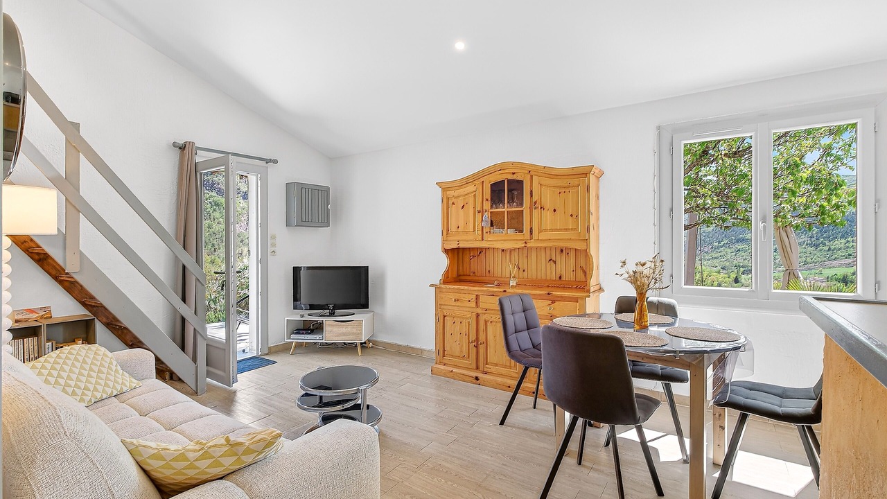 Photo of Livingroom in La Robine-sur-Galabre