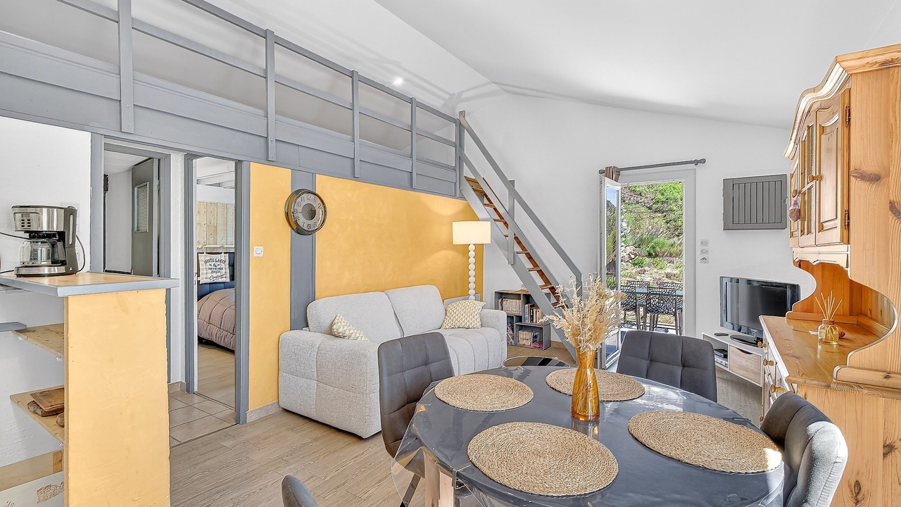 Photo of Livingroom in La Robine-sur-Galabre